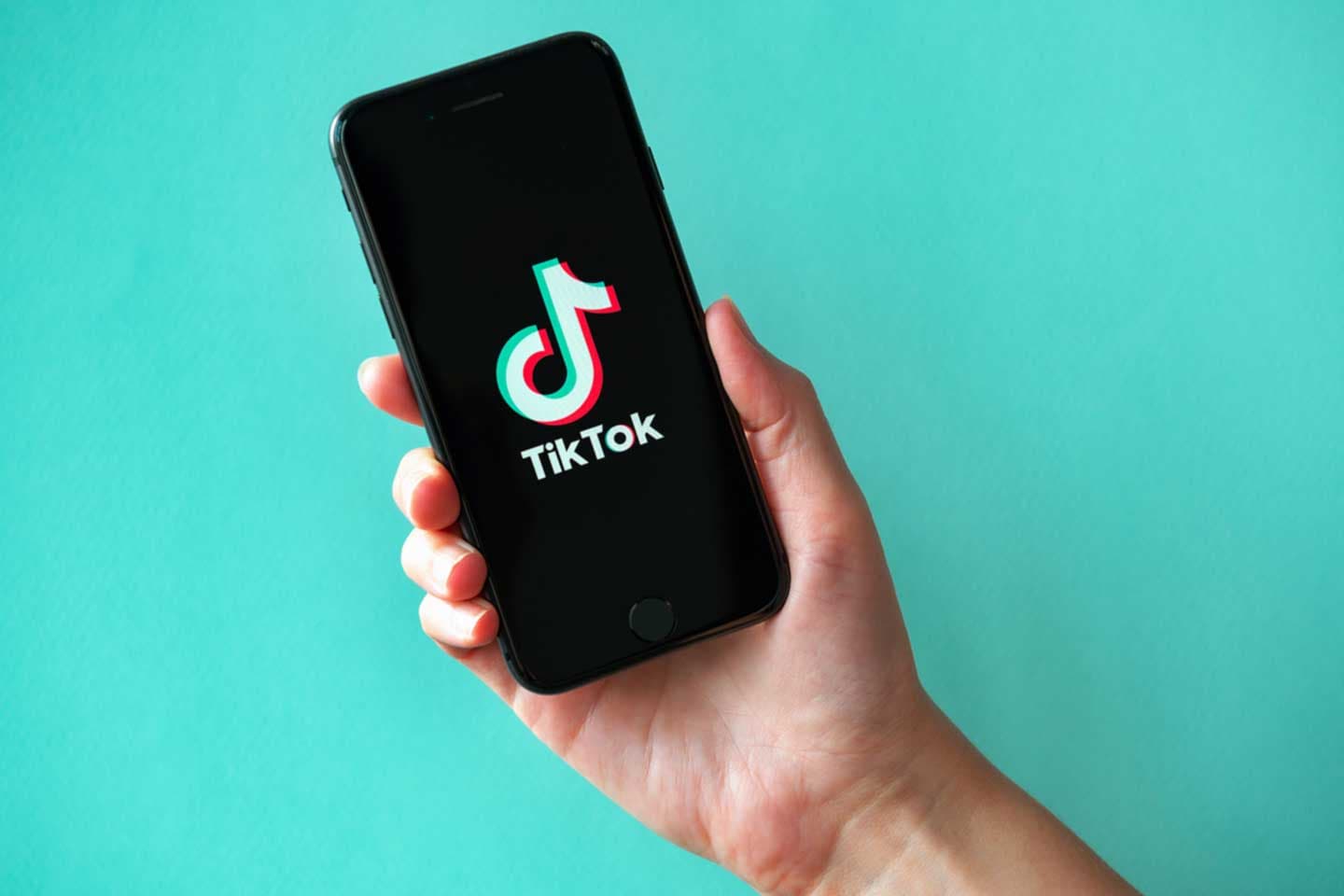Did TikTok sell its U.S. operations? A strategy to retain part of the market and revenue through partial divestiture?